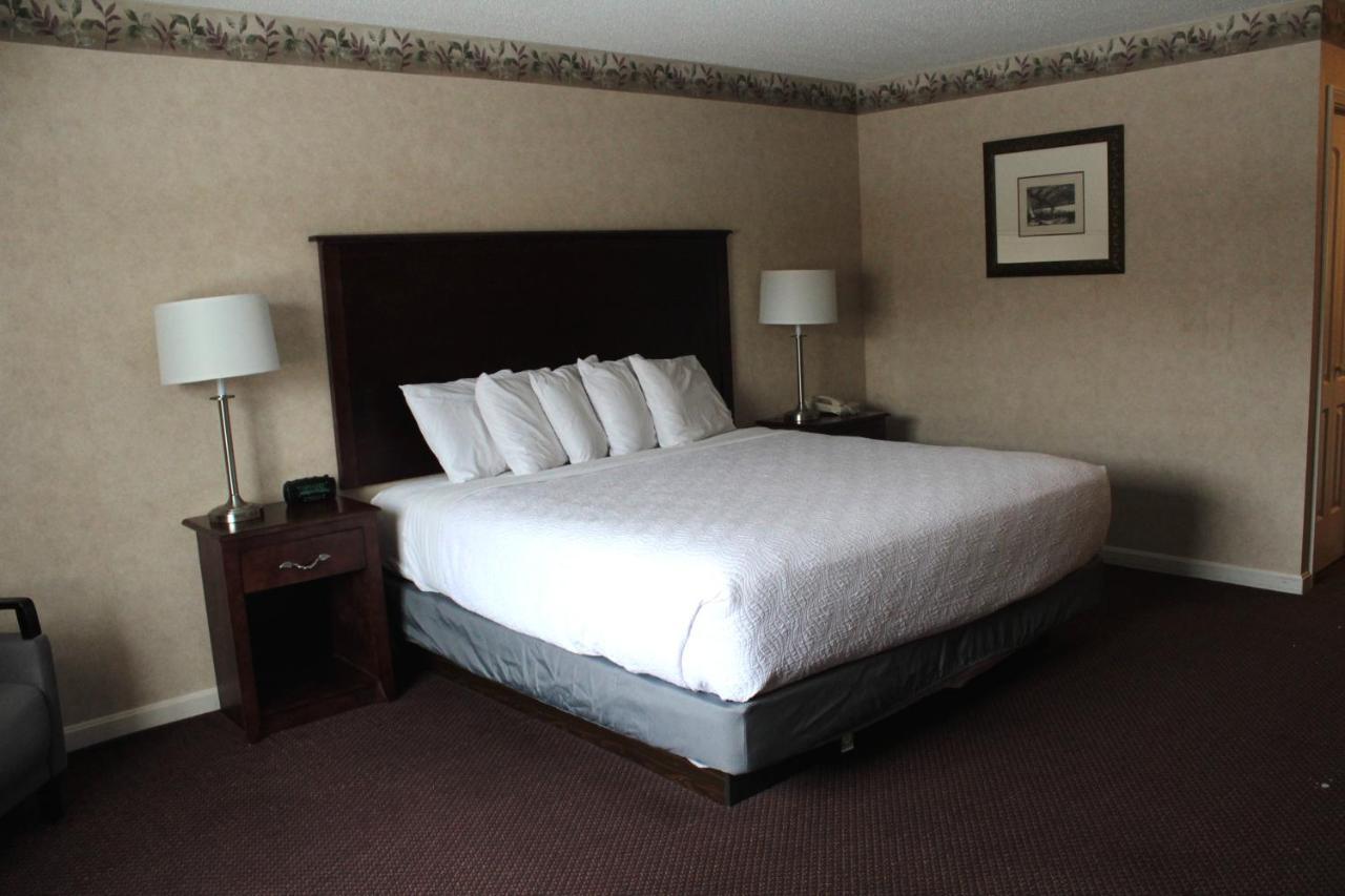 Deluxe King Room,761939404:JPEG
